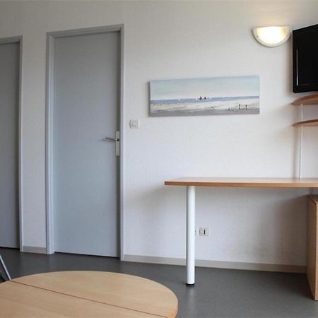 Studio Cabine 4 Pers Avec Balcon, Parking Et Piscine Aux Minimes - La Rochelle - Fr-1-246-177 Apartman Kültér fotó