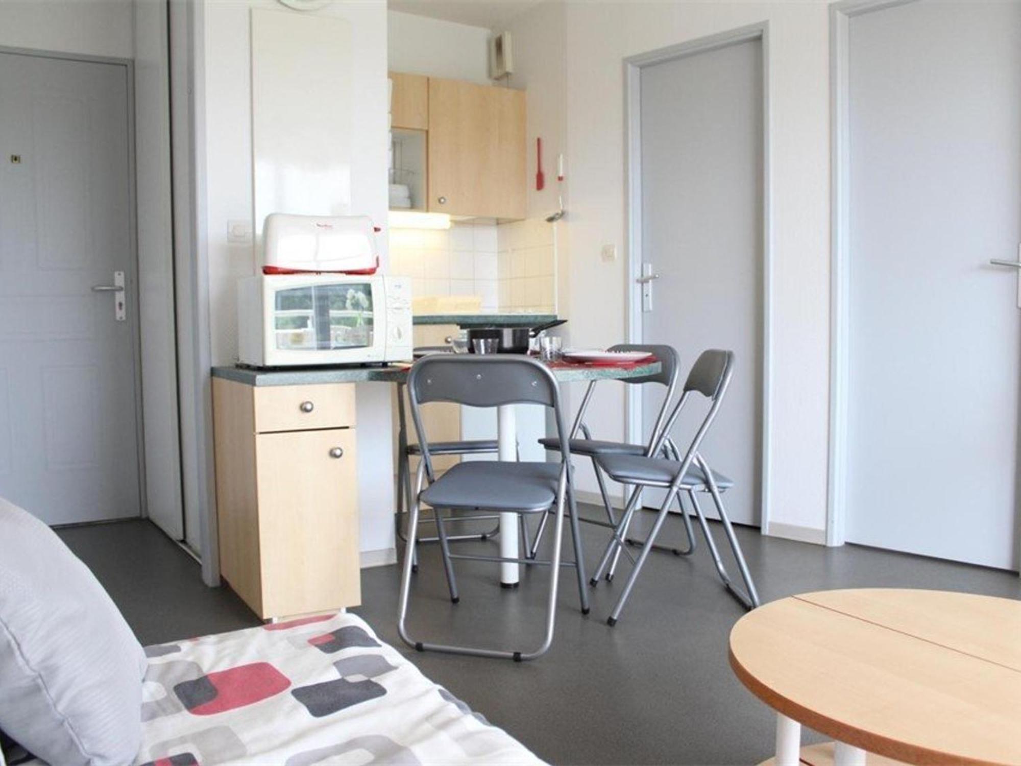 Studio Cabine 4 Pers Avec Balcon, Parking Et Piscine Aux Minimes - La Rochelle - Fr-1-246-177 Kültér fotó