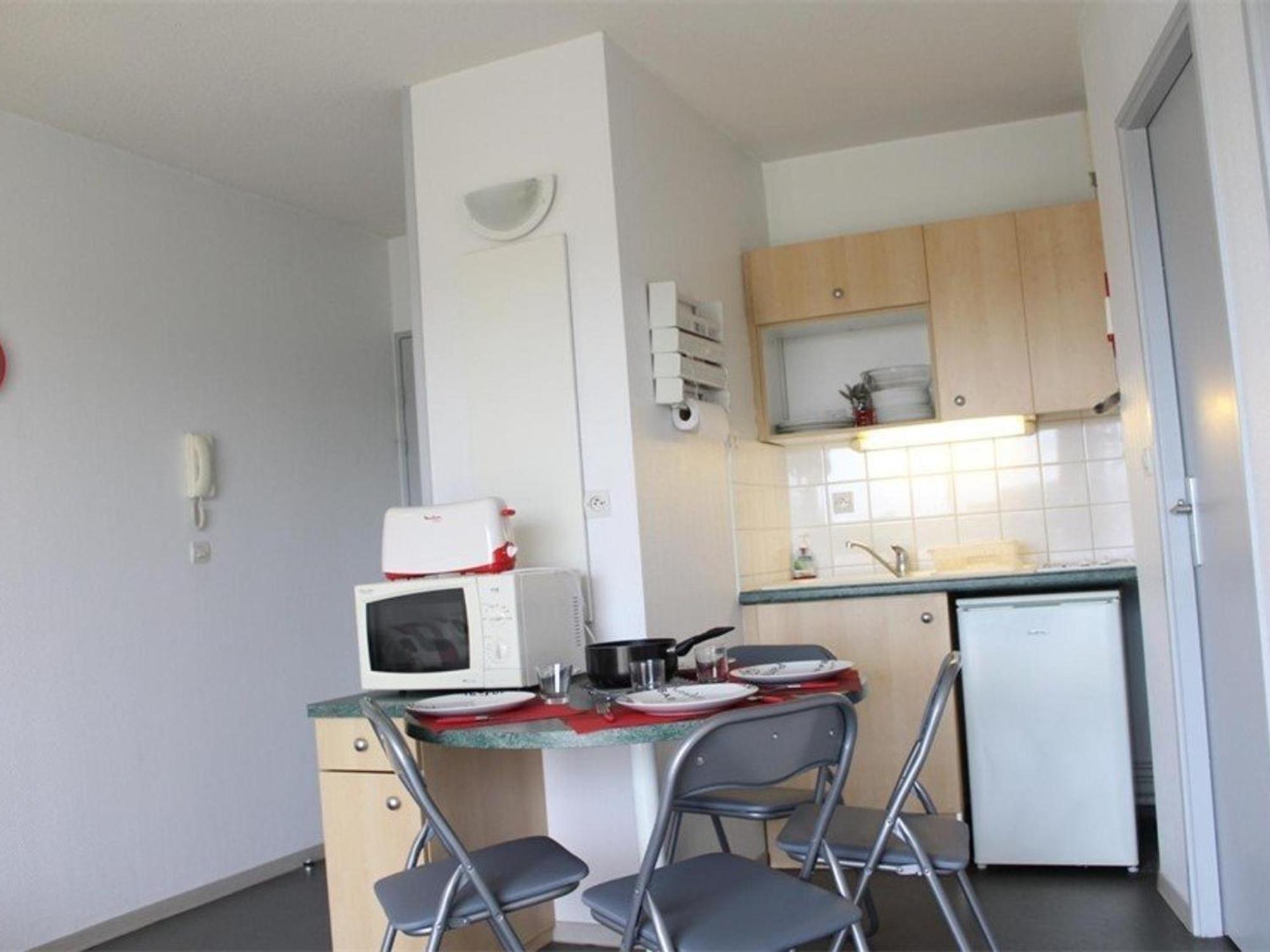 Studio Cabine 4 Pers Avec Balcon, Parking Et Piscine Aux Minimes - La Rochelle - Fr-1-246-177 Kültér fotó